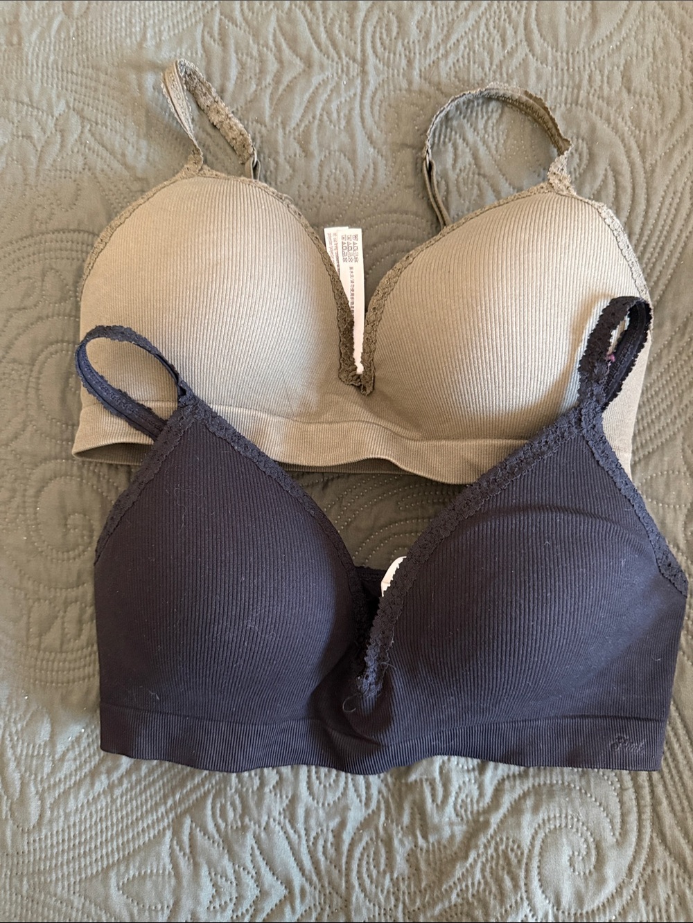 Victoria's Secret PINK Seamless Wireless Push Up Bralettes